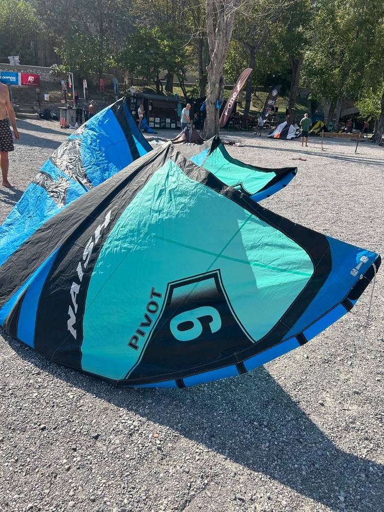 Naish Pivot S26, 9m²